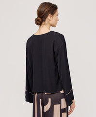 Access Fashion Bluse med V-hals og metallic kant by Access Fashion