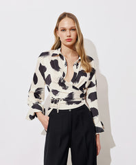 Access Fashion Wrapbluse med print by Access Fashion