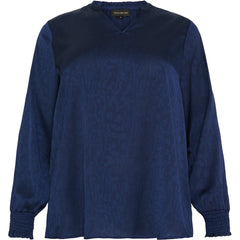 No.1 by ox Bluse med v-hals og flæse by No. 1 by ox