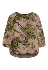 No. 1. By Ox Bluse med rynker i halsudskæringen og 3/4-ærmer med elastik i manchetterne by No. 1 By Ox