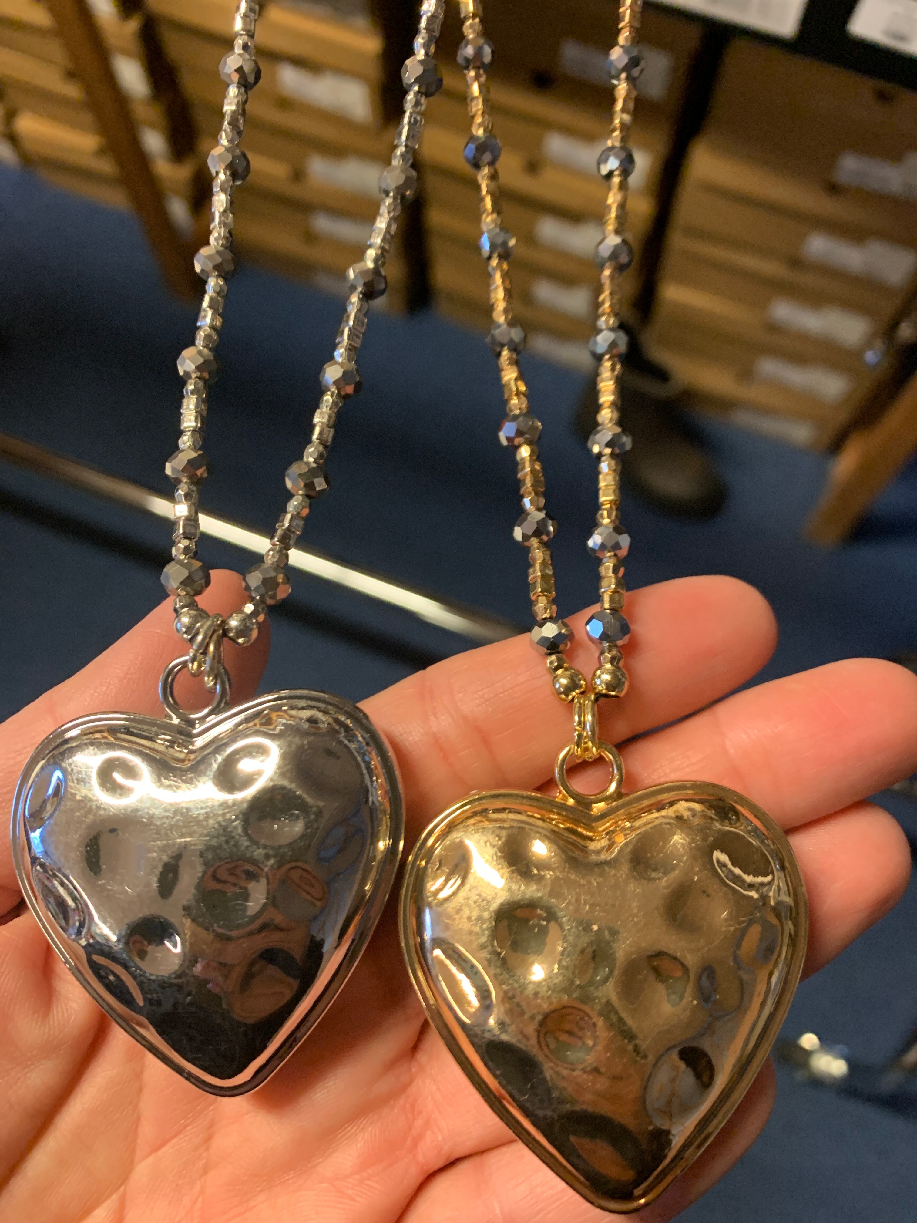 Lang sten kæde m. hjerte by Krone 1