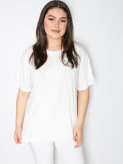 T-shirt med broderi blomst - ITFEB25