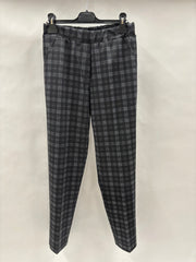 Klassiske Smalle Bukser, Ternet