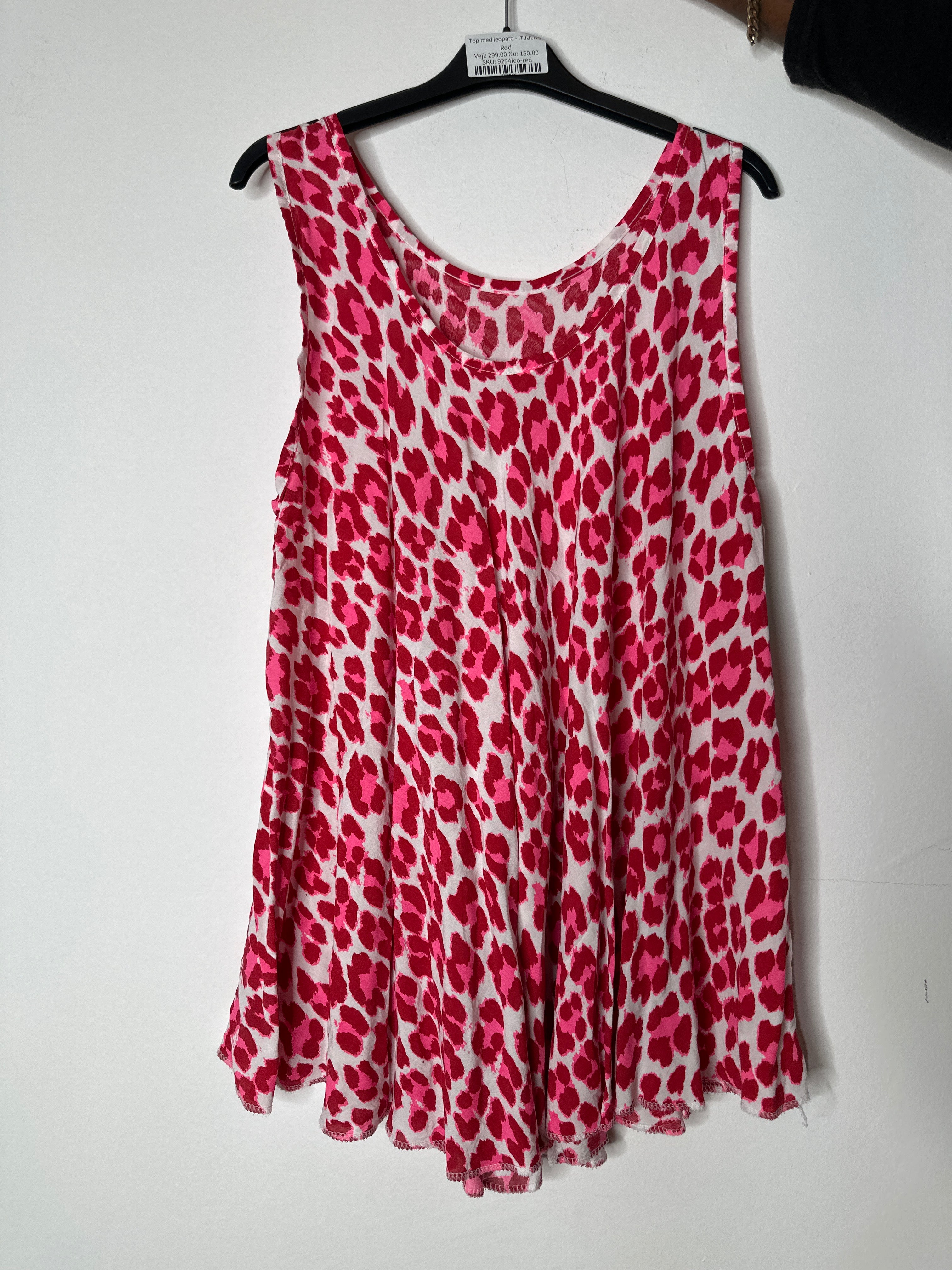 Top med leopard - ITJULI25