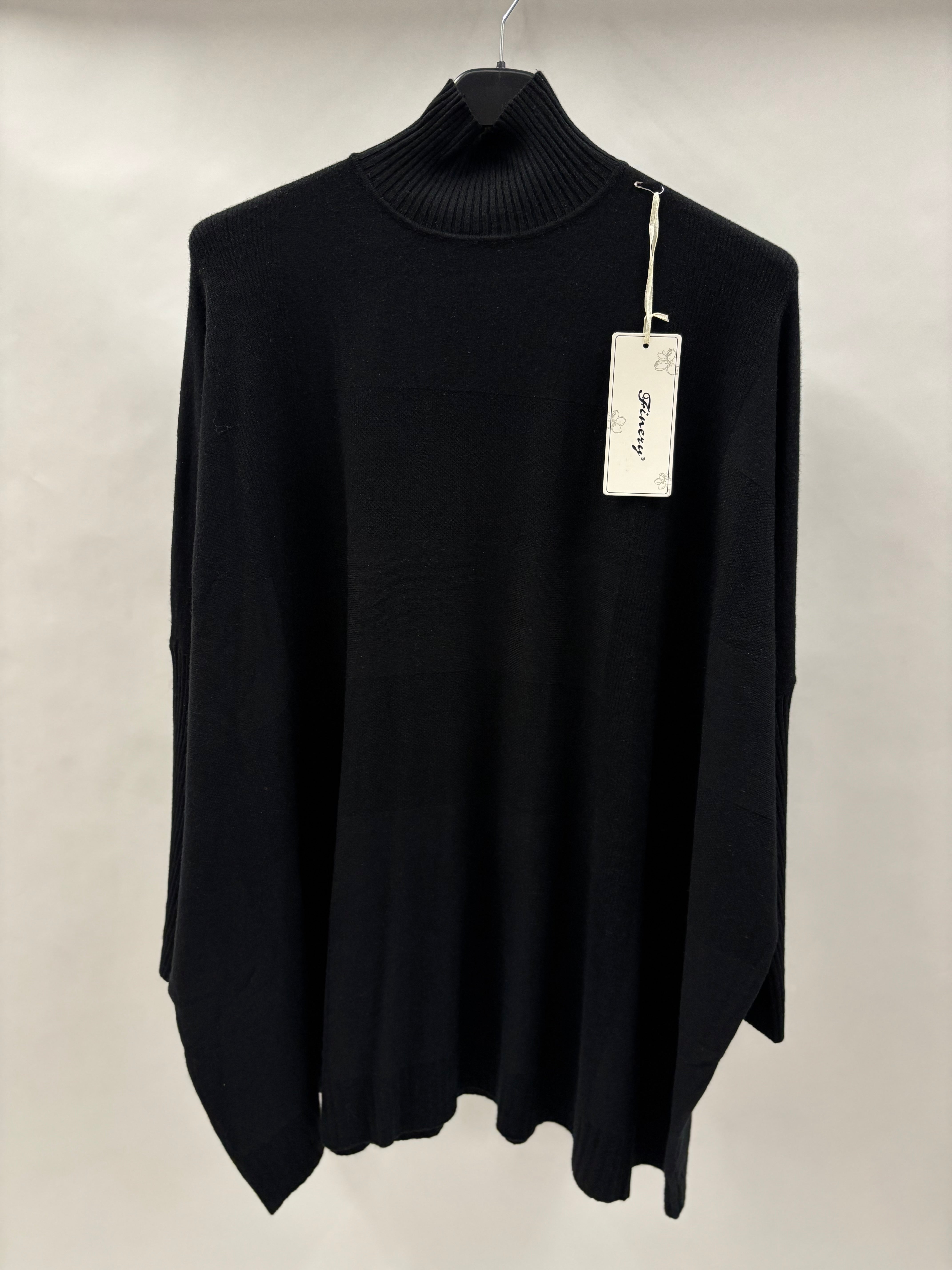 Højhalset Striktrøje