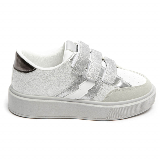 Sneakers med velcro