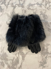 Handsker med faux fur og hægte