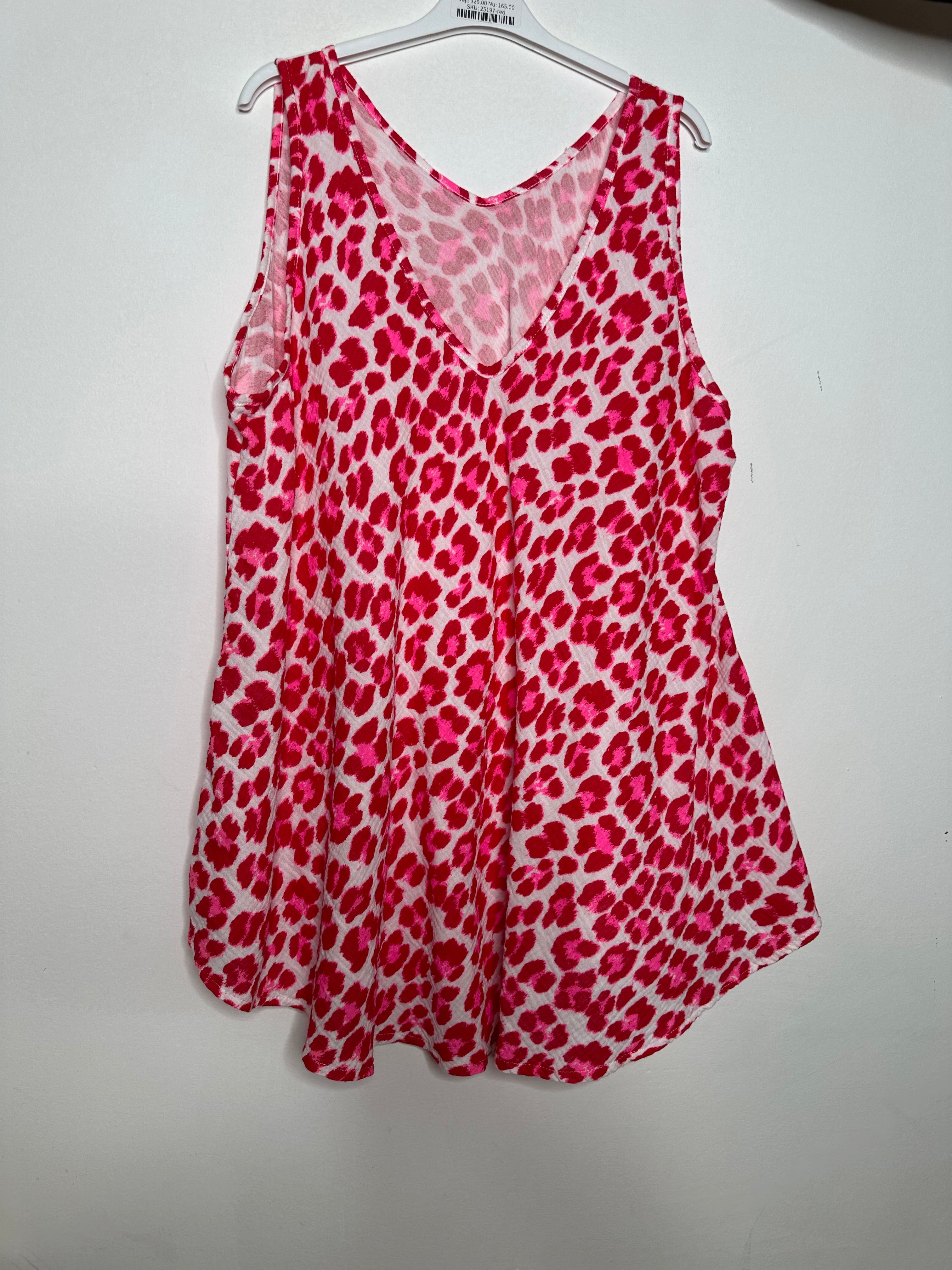 Top med leopard print - ITJULI25