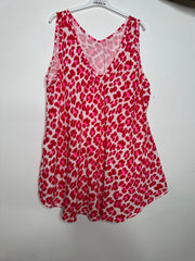 Top med leopard print - ITJULI25