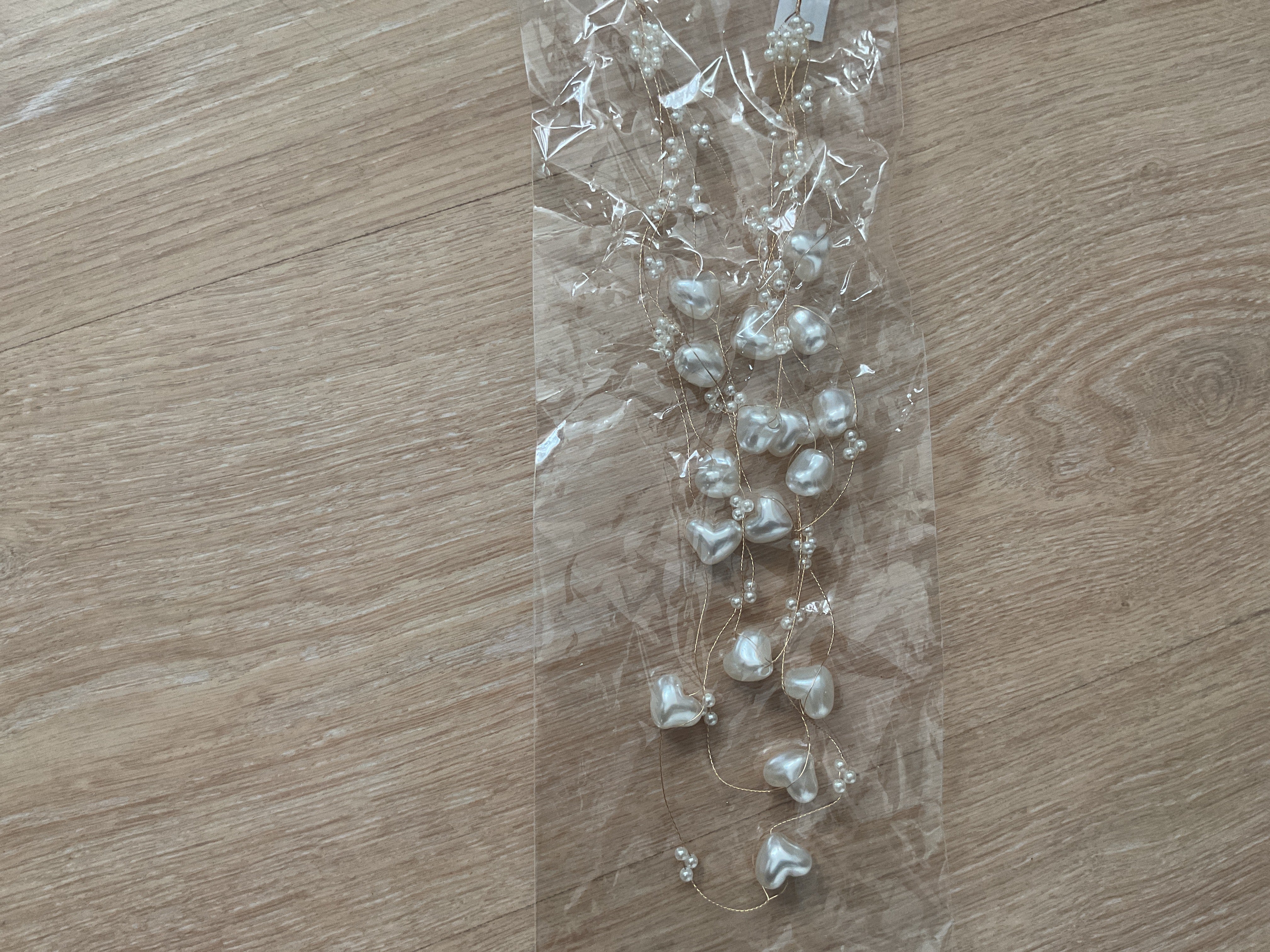 Perle hjerte lang halskæde by Krone 1