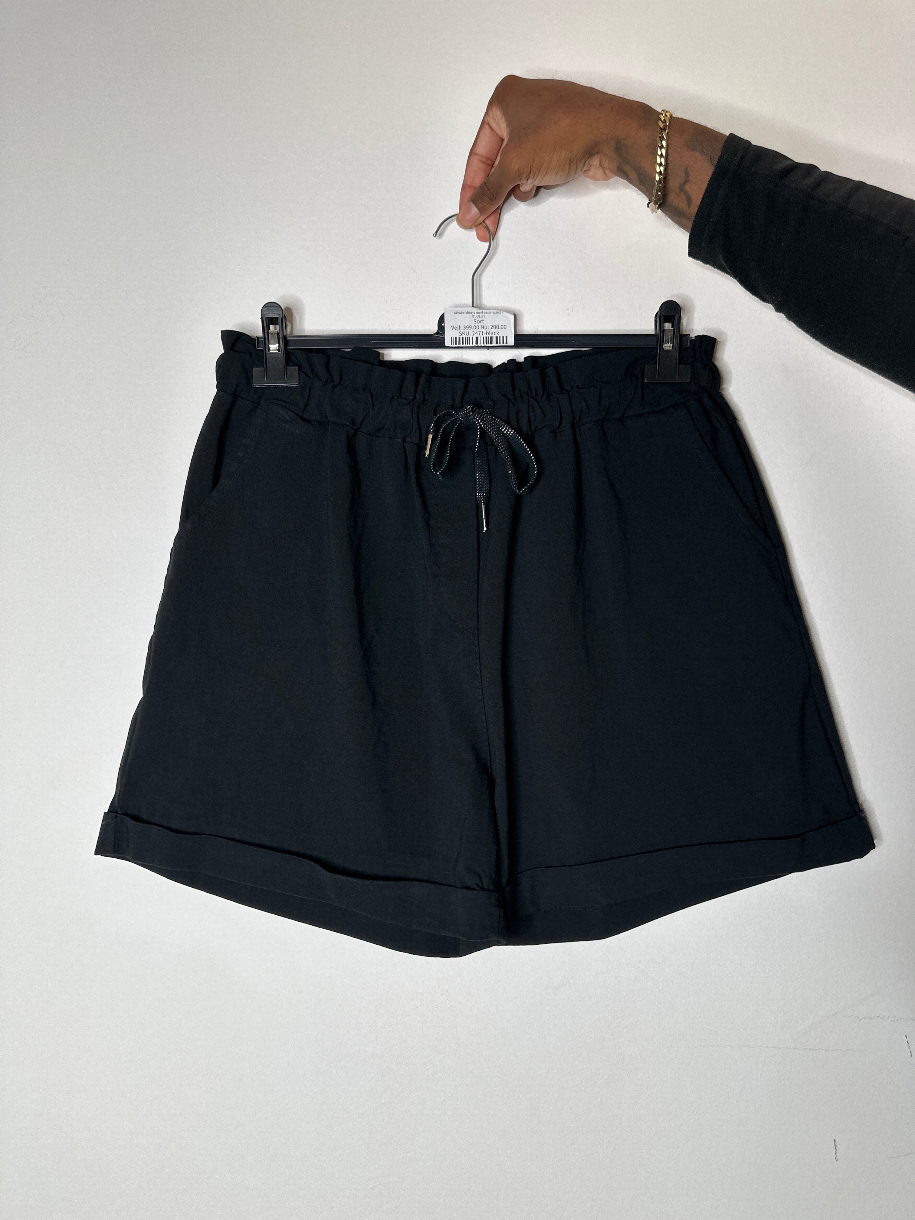 Mirakelshorts med paperwaist - ITJULI25