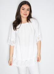 Bluse med blonde border - ITFEB25