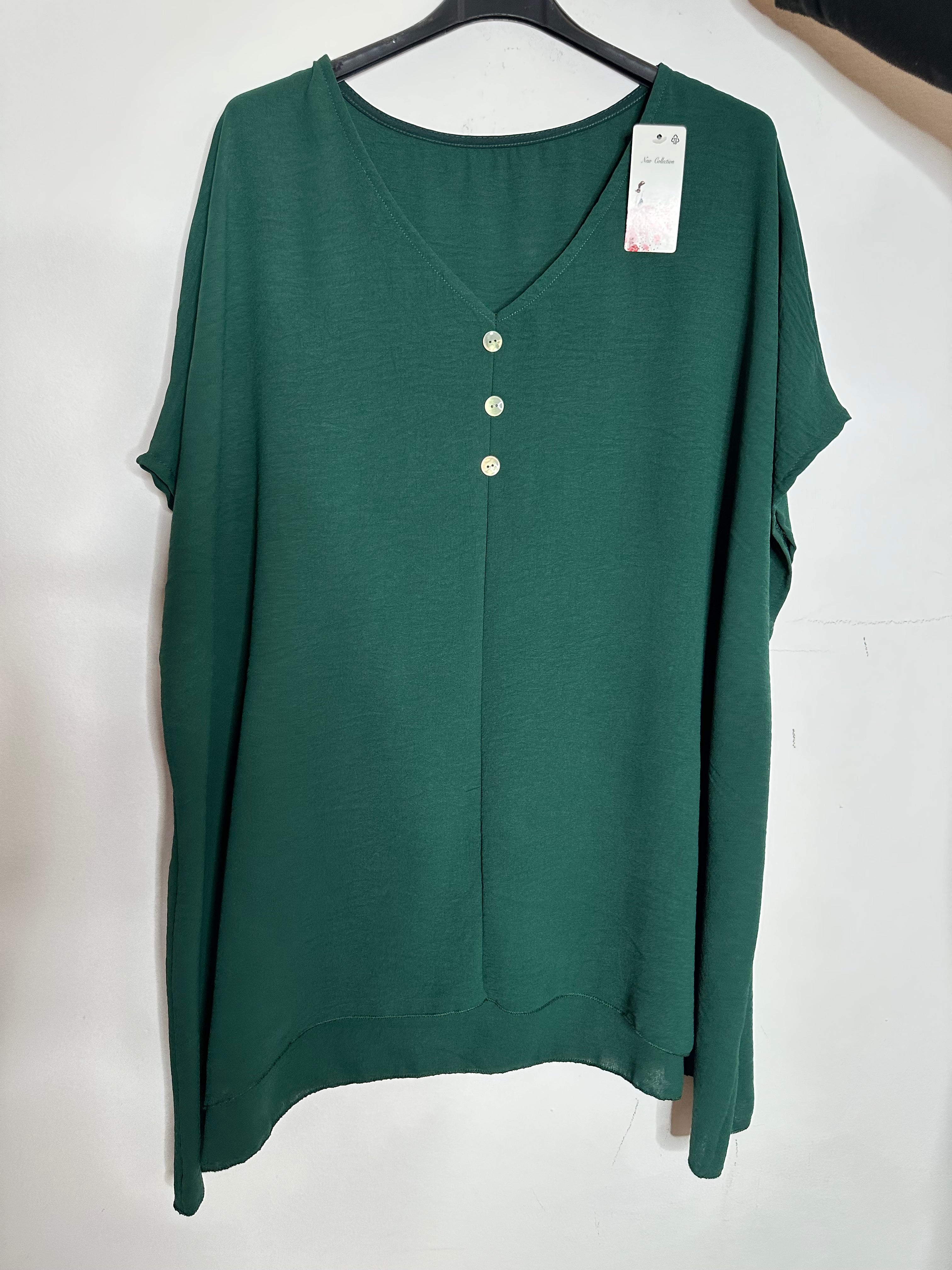 Bluse med knapper - ITJULI25