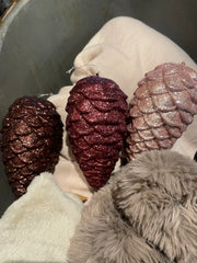 Fyrrekogle glitter 24cm x 12cm