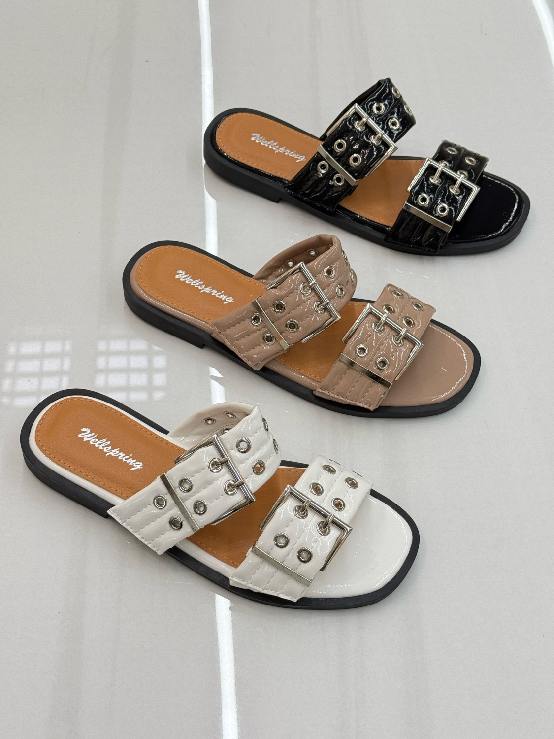 Sandaler med studs - ITMARTS25 by Gioia