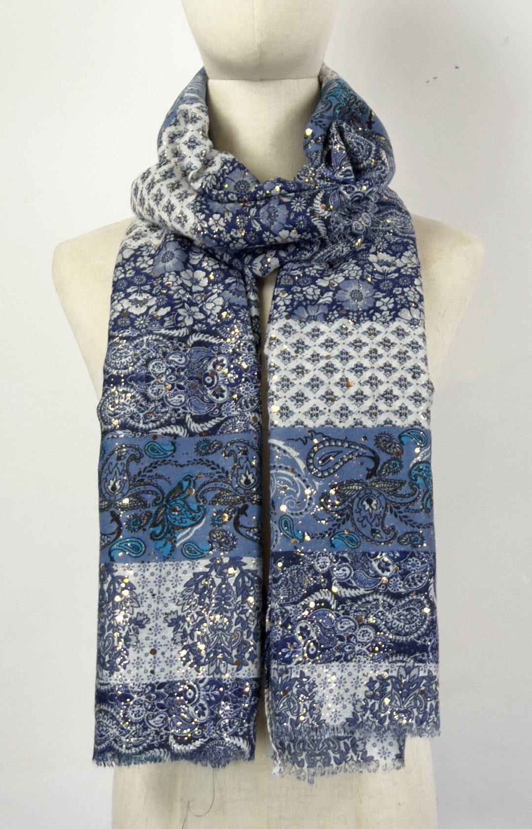Tørklæde med paisley