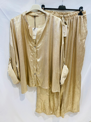 Shiny sæt med skjorte og bukser - Str. 38-48