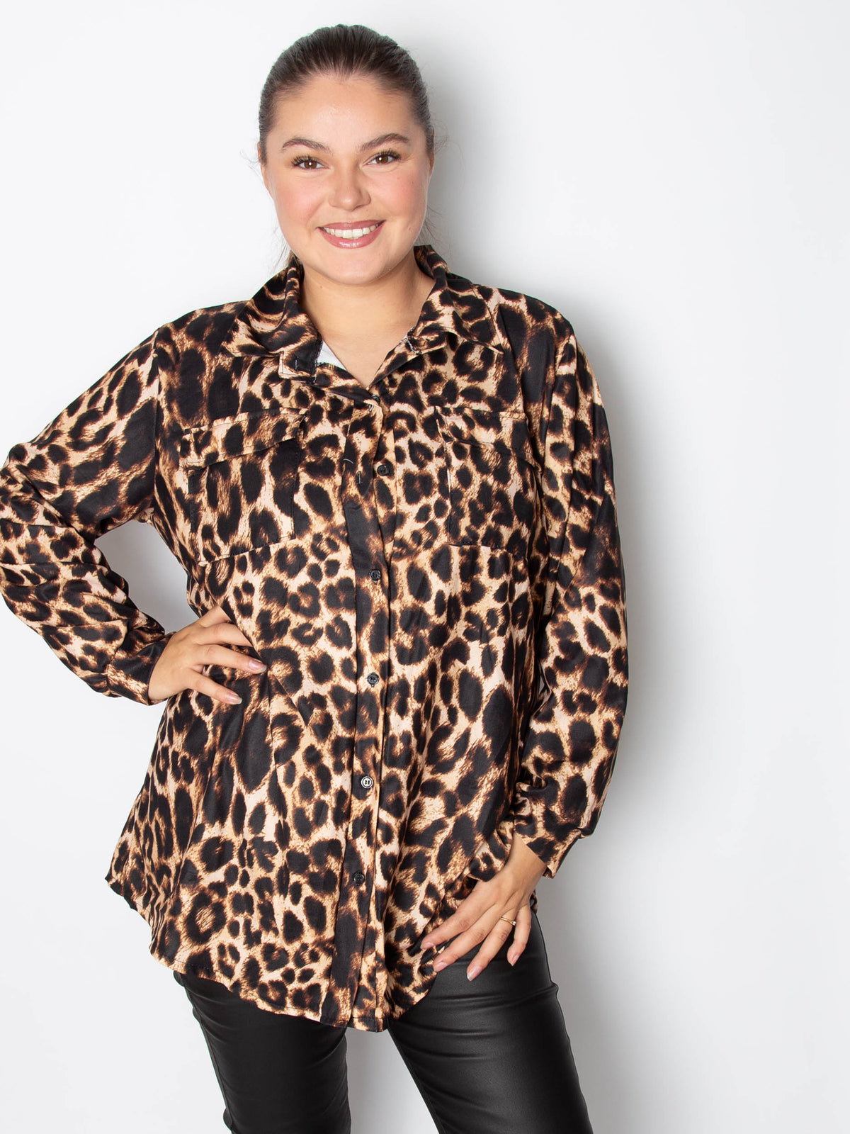 Den perfekte skjorte med leopard print