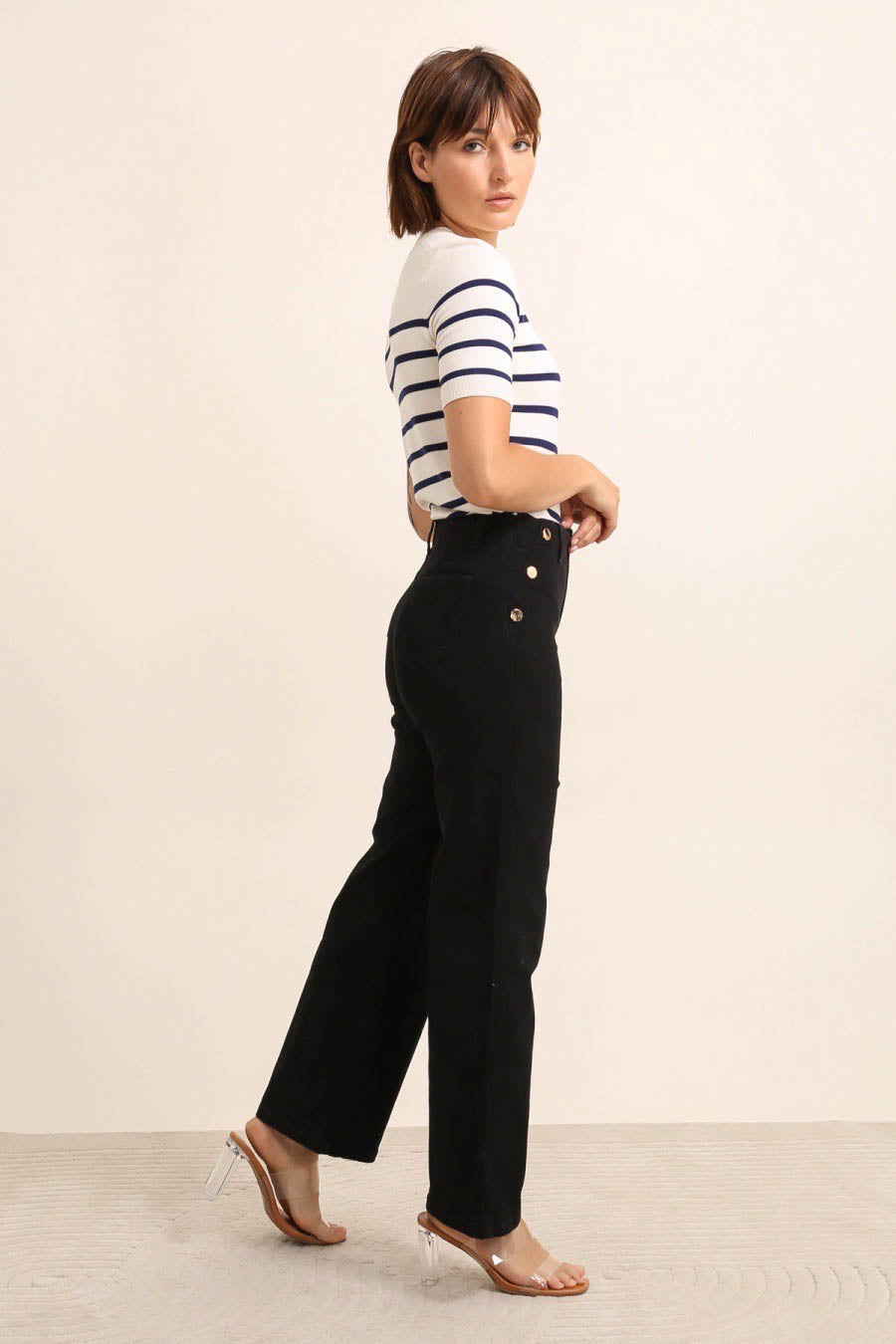 Wide leg jeans med guld knapper