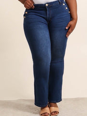 Flare jeans med guldknapper plus size