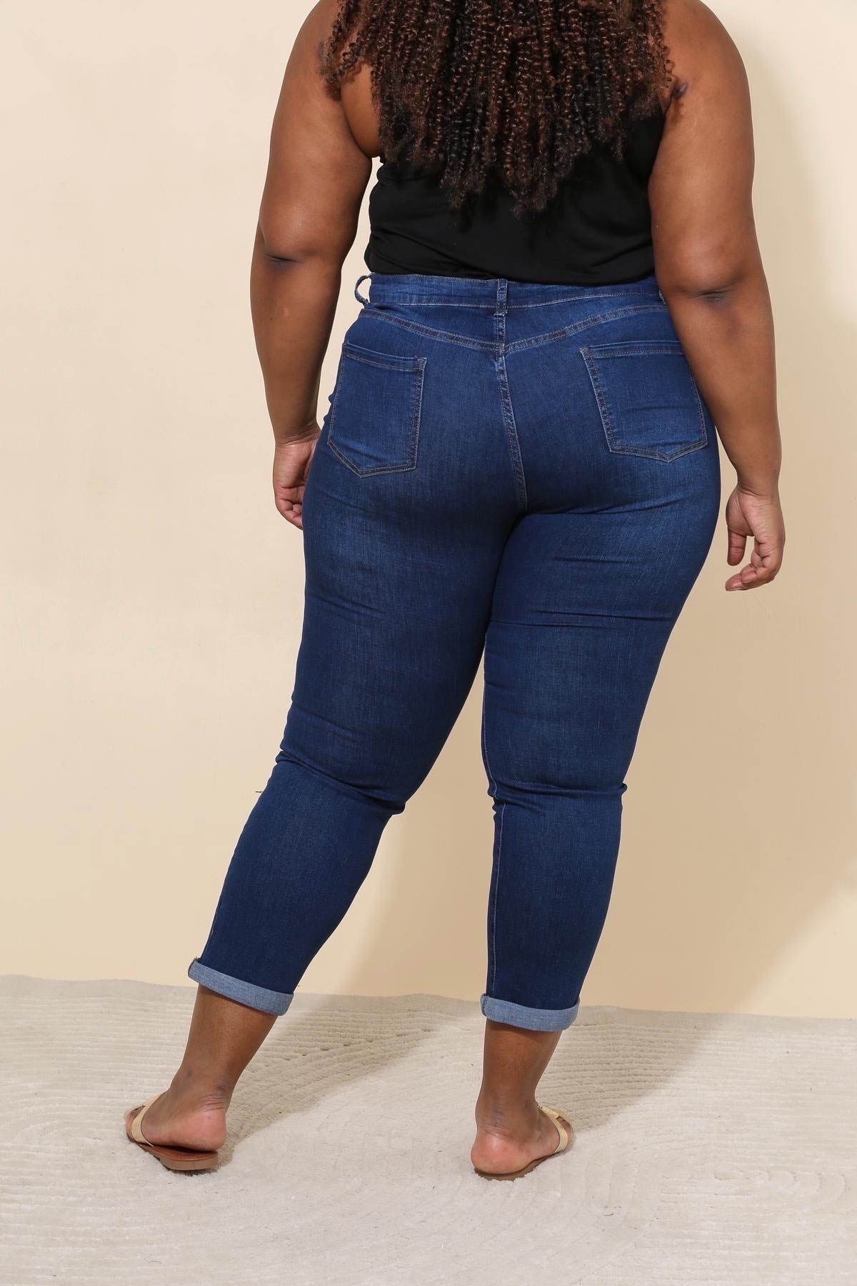 Jeans med straightleg darkwash plus size