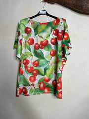 Sommerstrik t shirt med kirsebær - ITMAJ25 by Ohlala