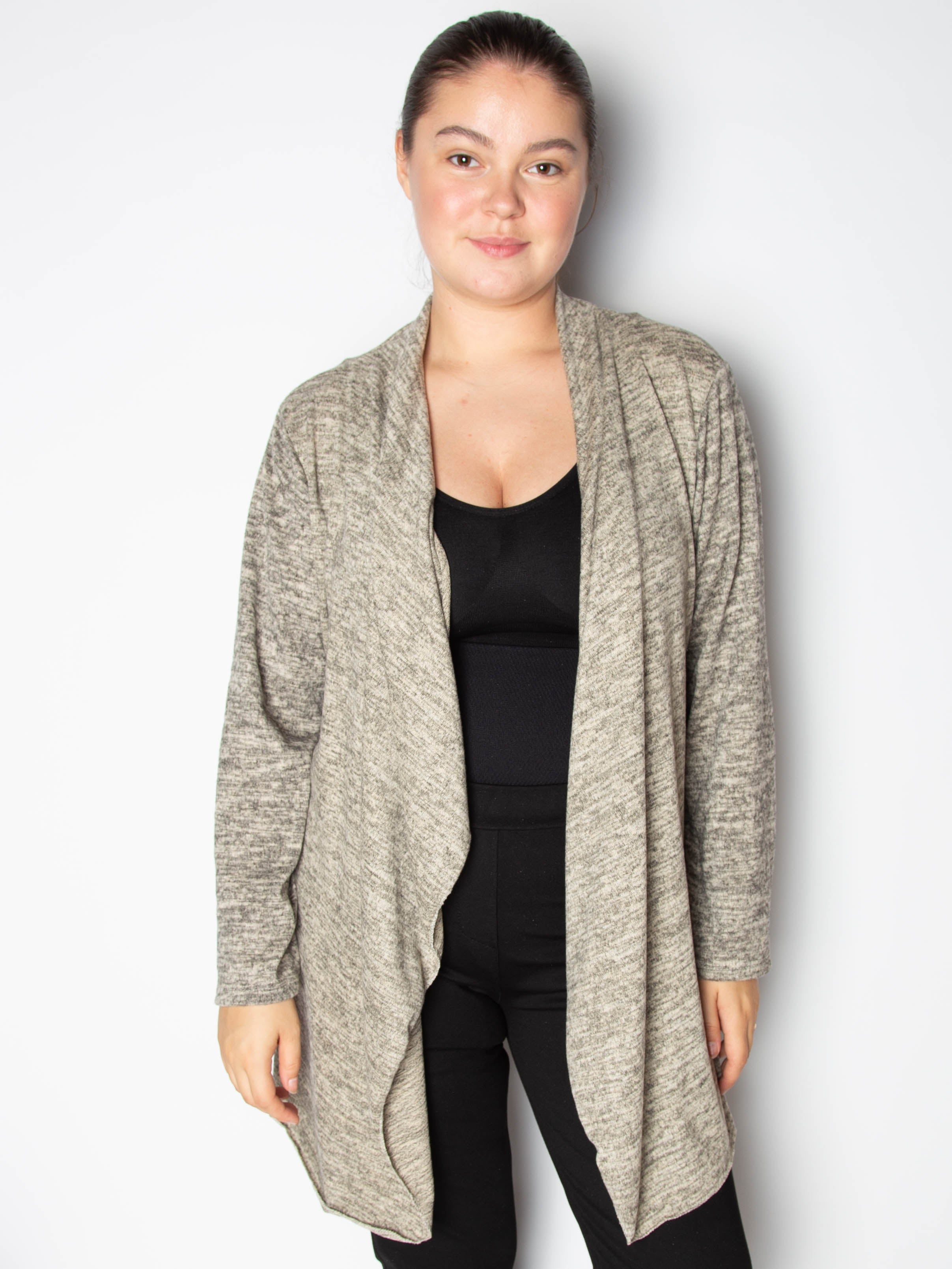 Blød strikcardigan med drapering - ITSEP24