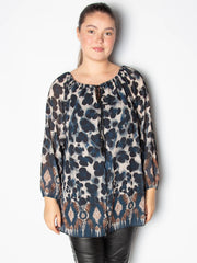 Chiffonbluse med leoprint - ITSEP24