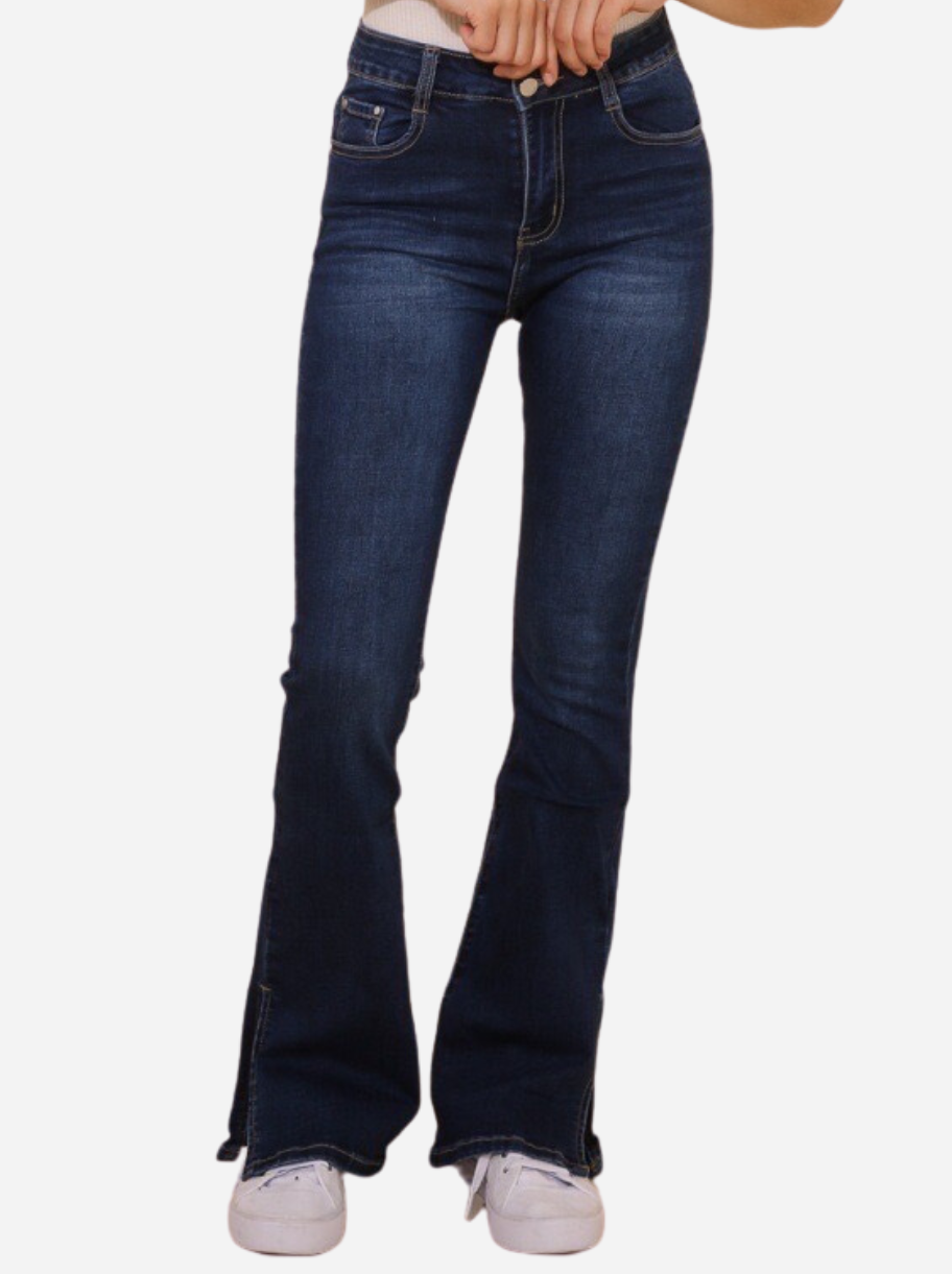 Jeans med bootcut og slids darkwash