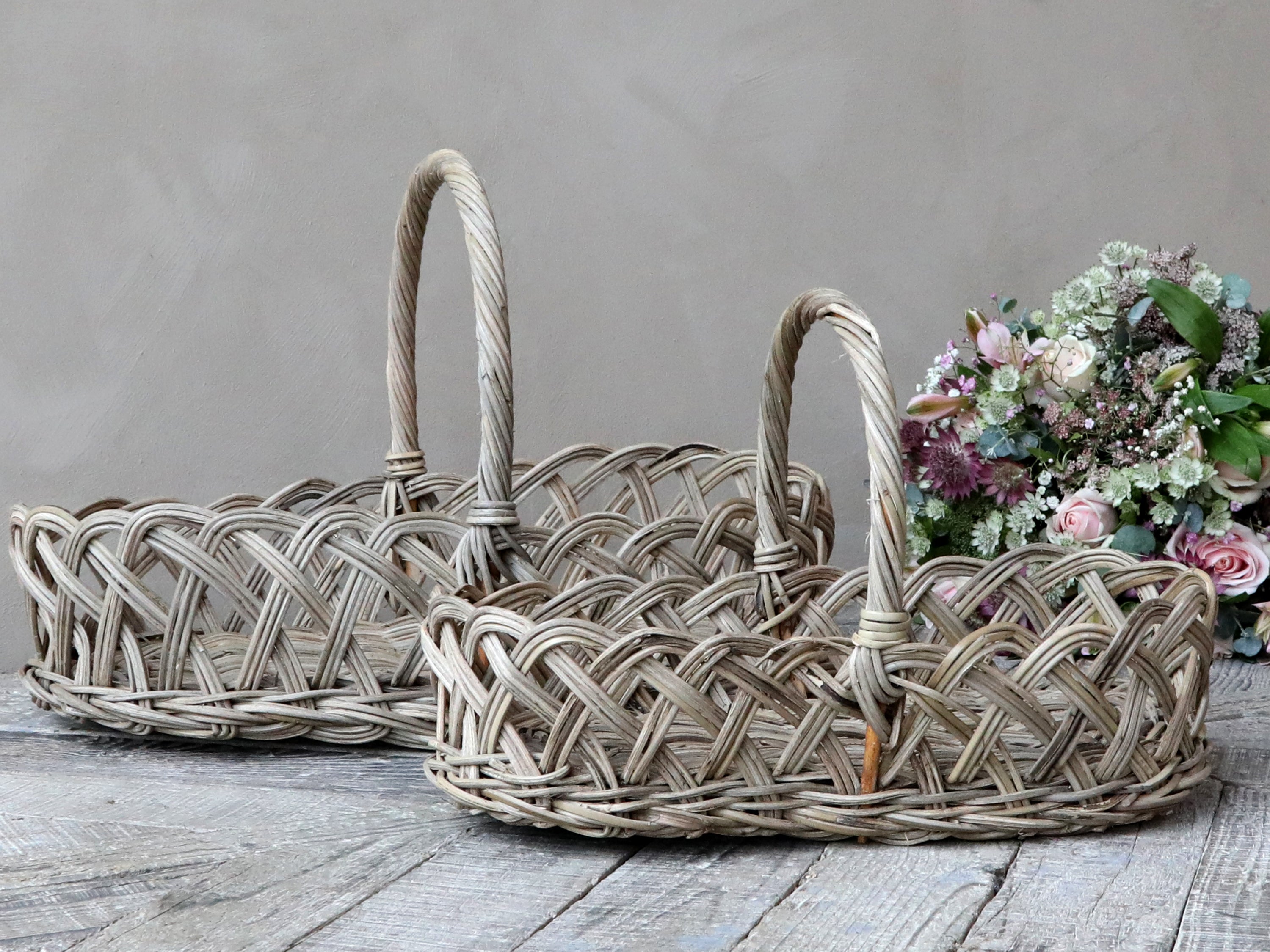 Wicker basket with handle set of 2