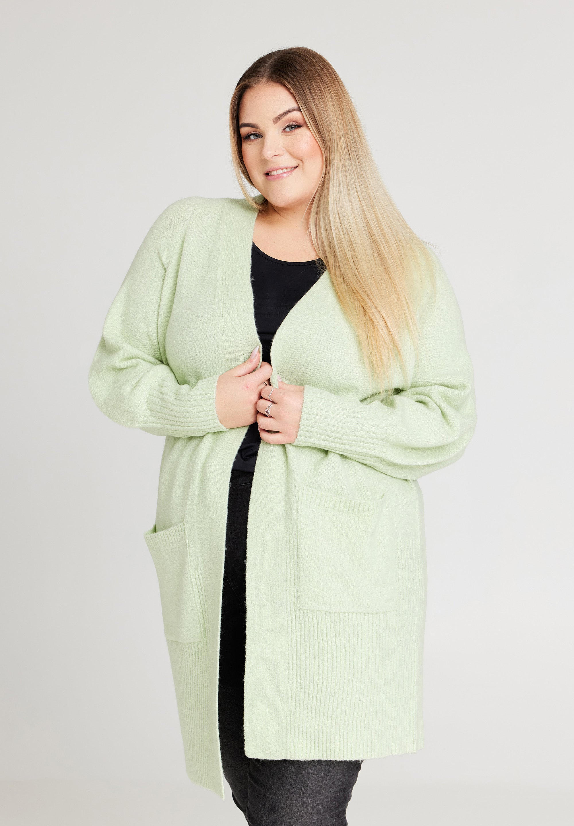 No. 1 By Ox Long Cardigan w. balloon sleeves Mint Green