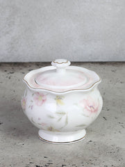 Sugar bowl with floral motif and gold edge
