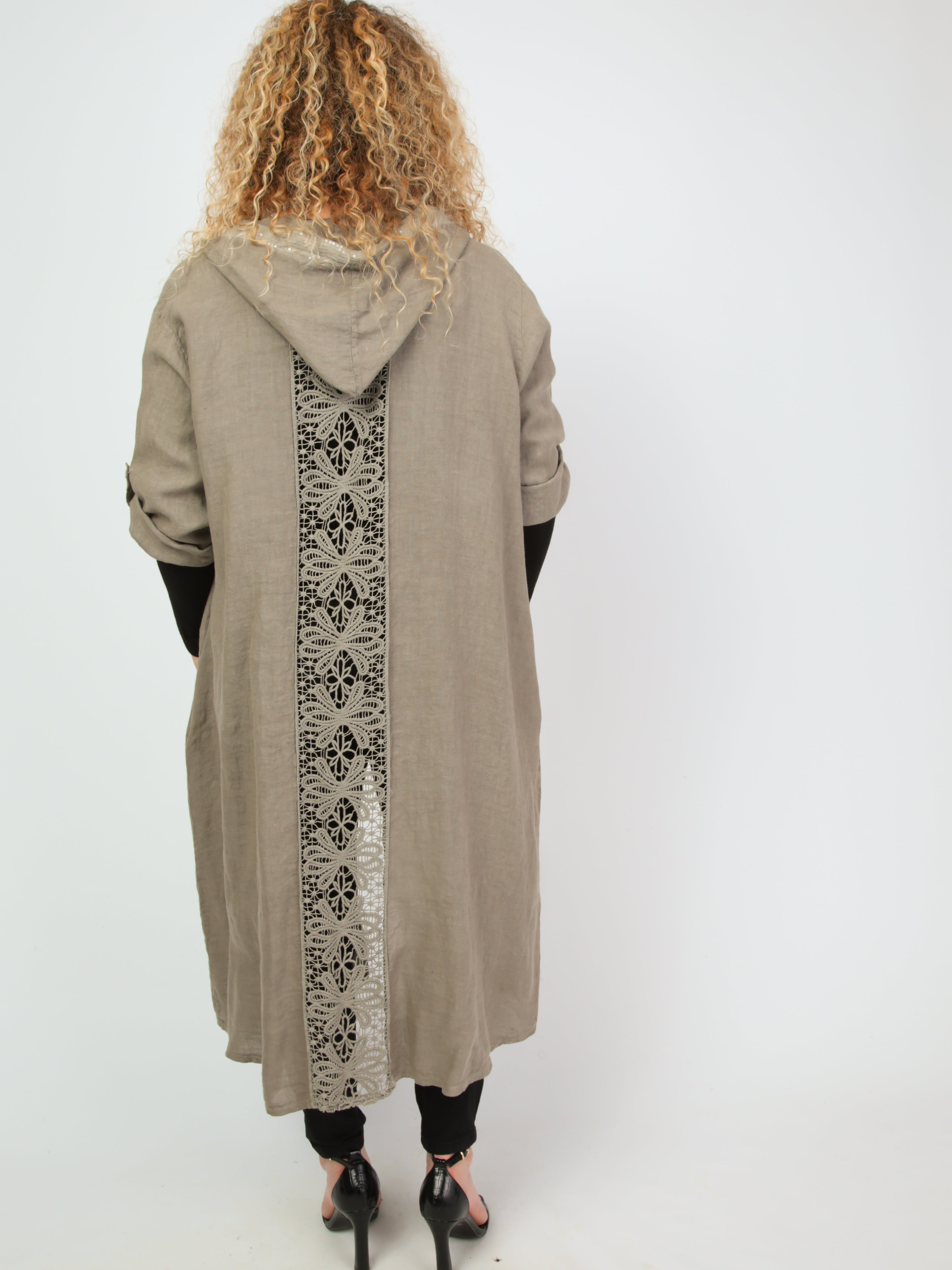 Krone 1 linen coat with lace and sequins