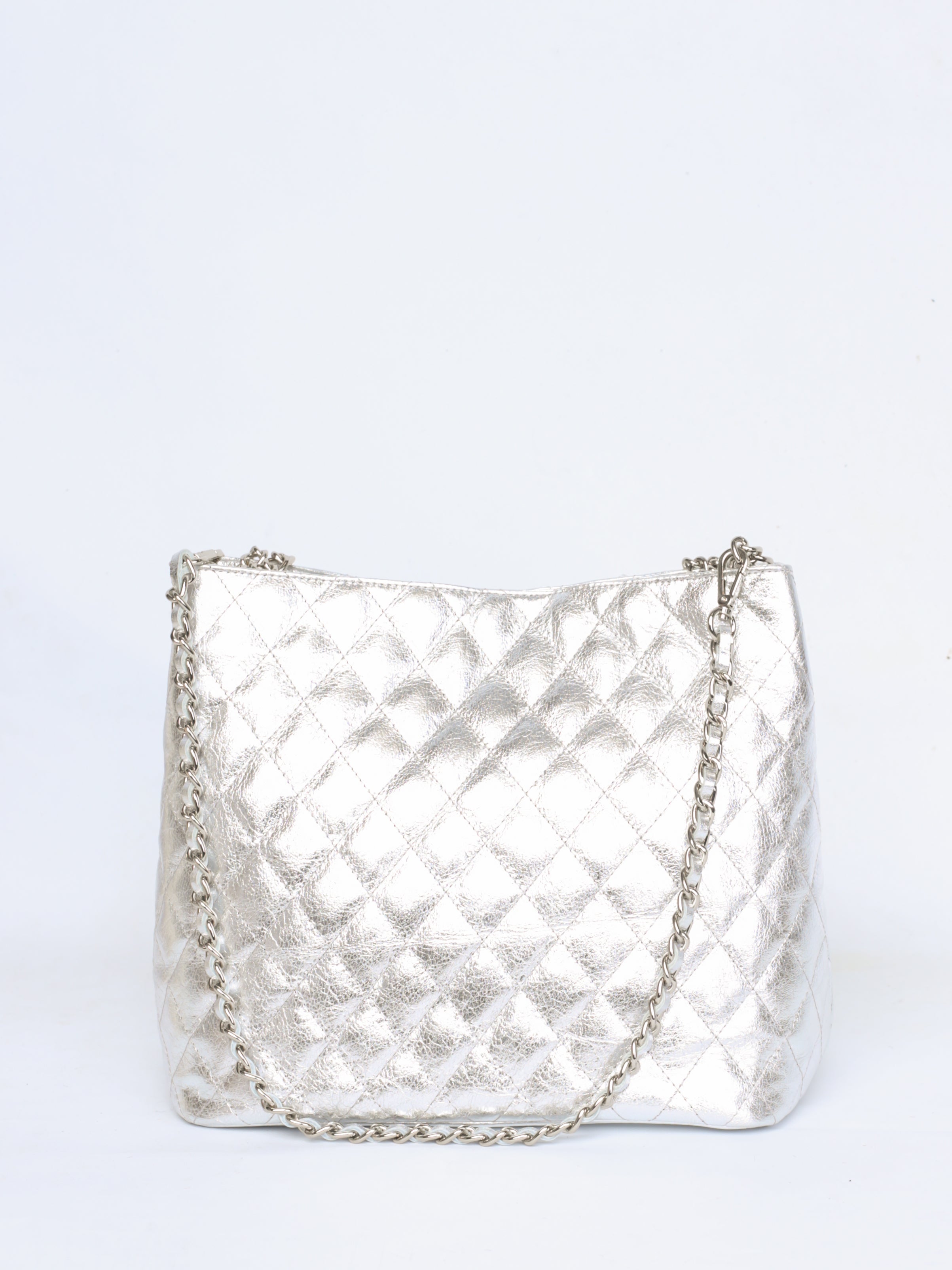 Quilted leather bag