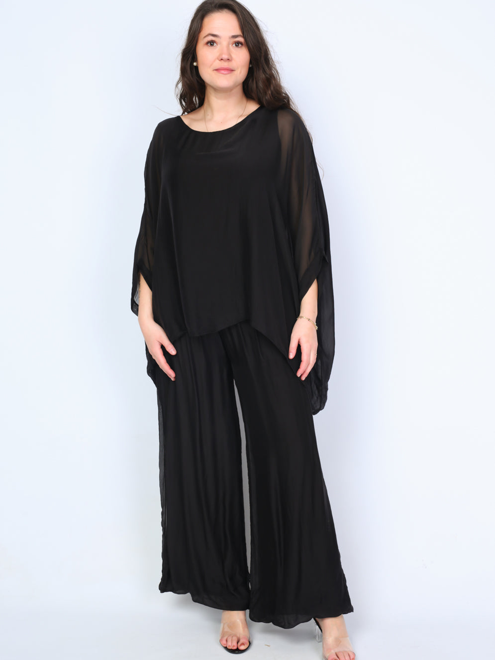 Silk blouse with short sleeves