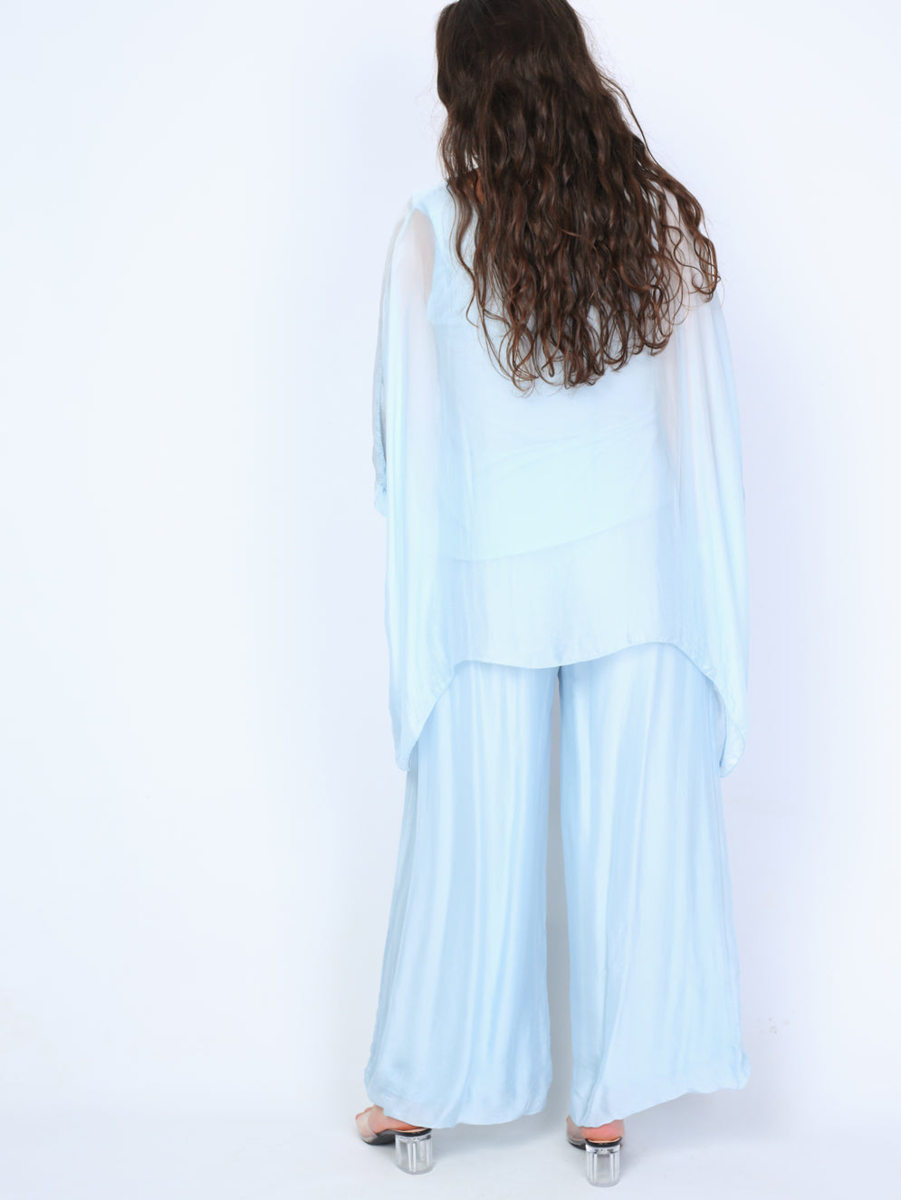 Silk blouse with short sleeves