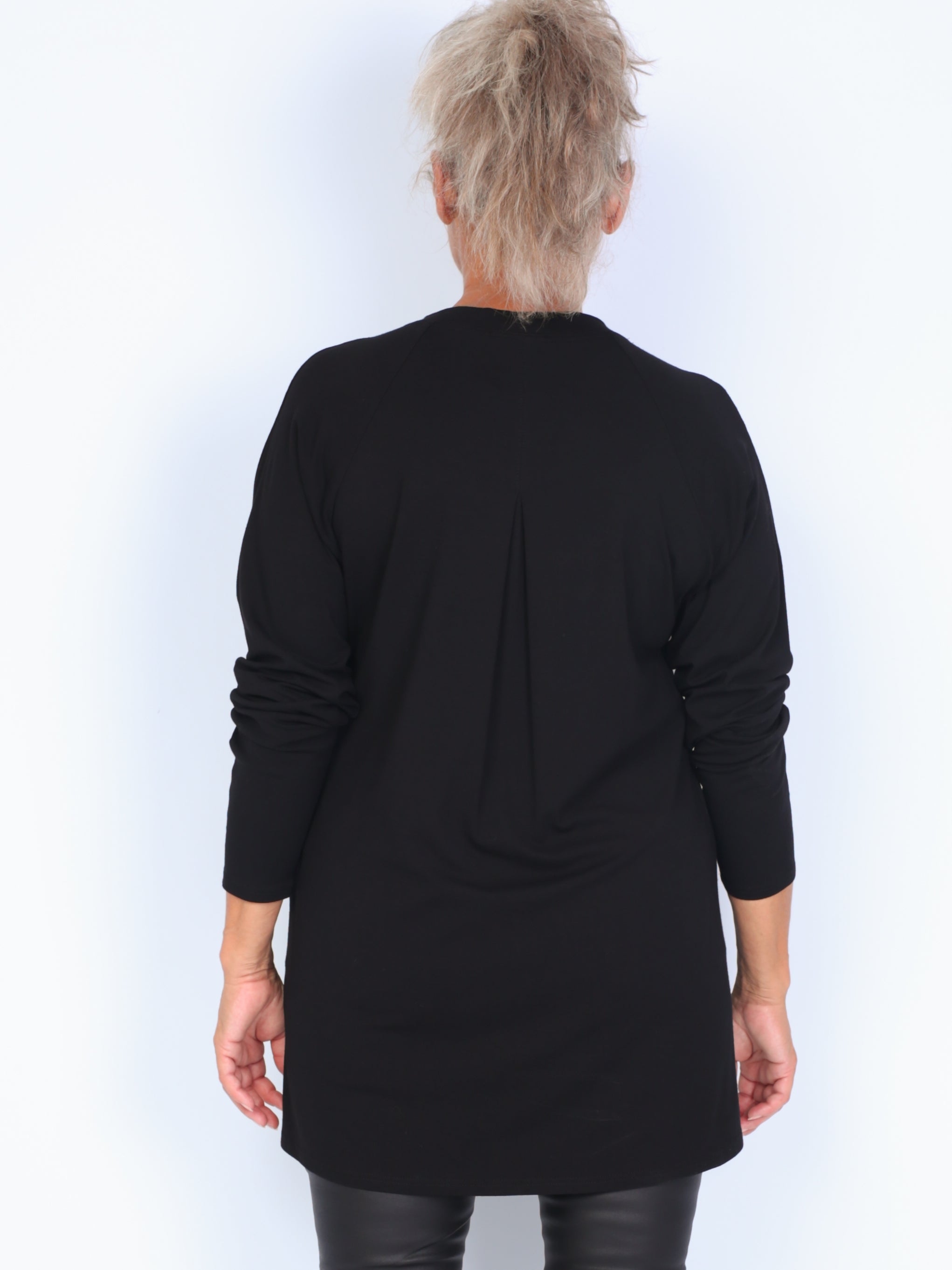 Q'Neel long blouse with slit black