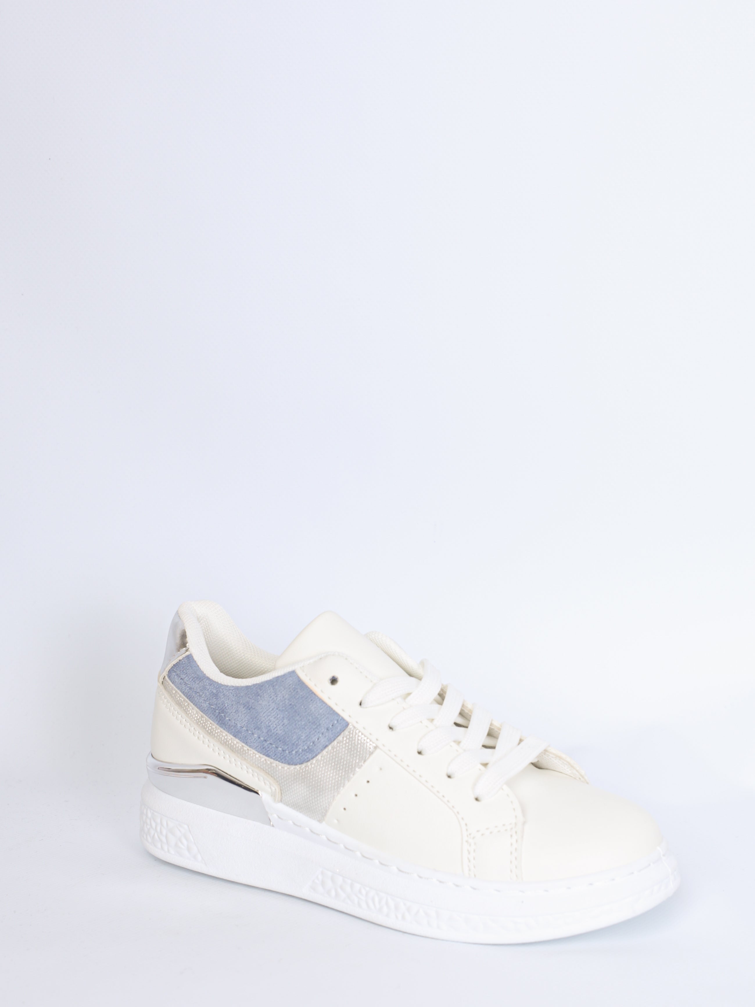 Sneakers with silver detail blue