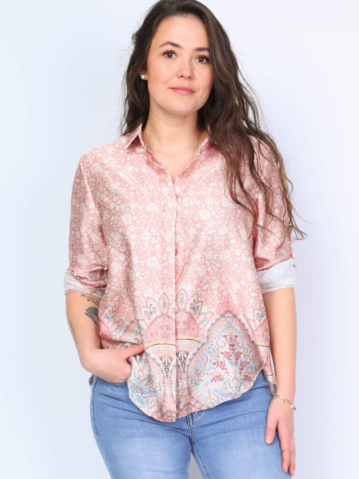 Shirt with mandala pattern