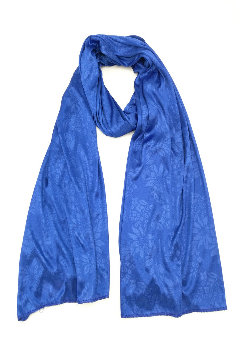 Satin scarf with floral motif