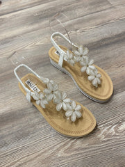 Sandal with floral bling and toe strap