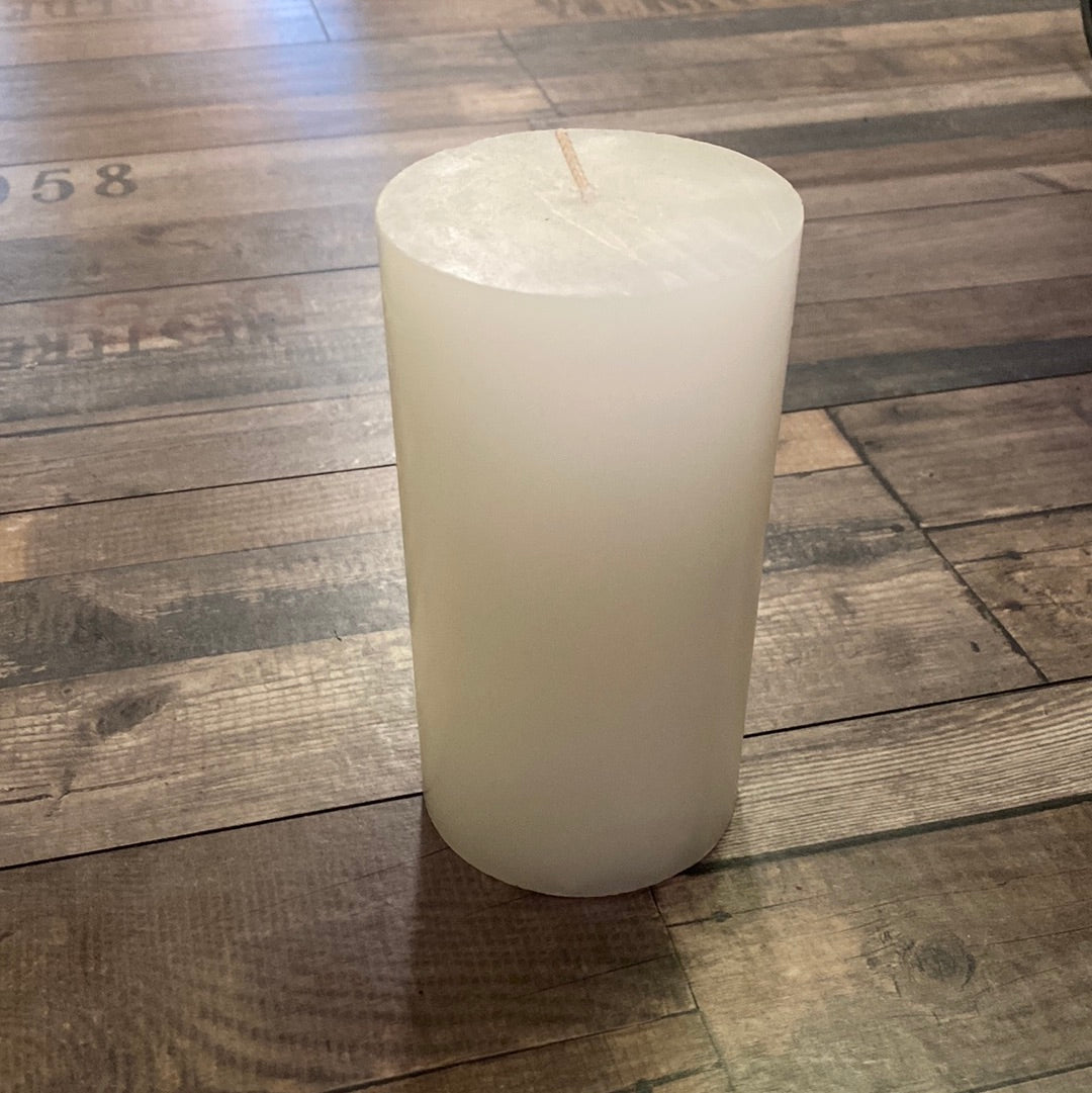 Candle white