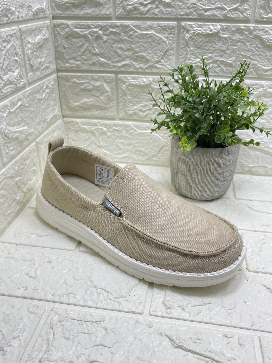 Herresko slip on sandfarvet