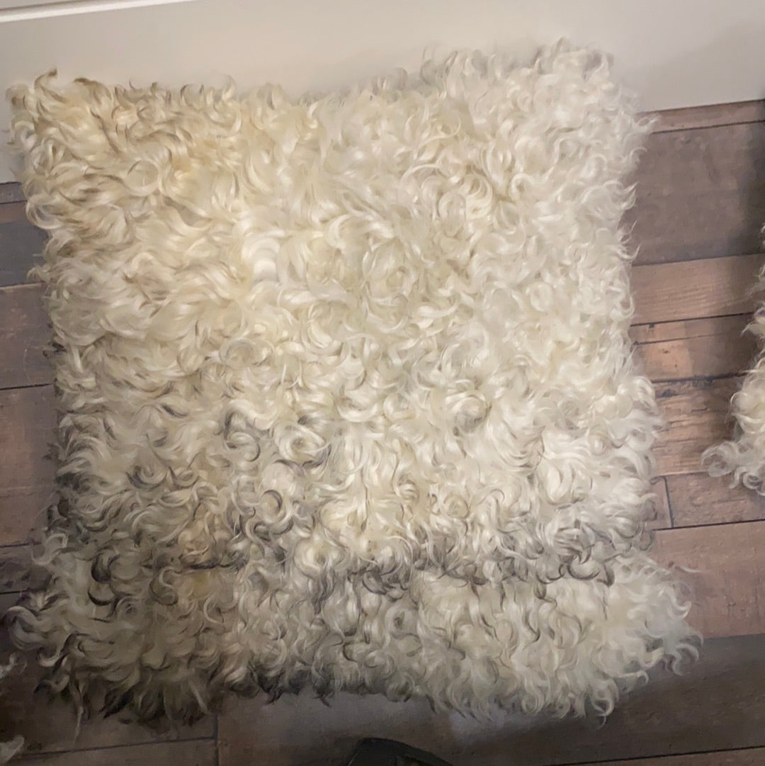 Lambskin cushions