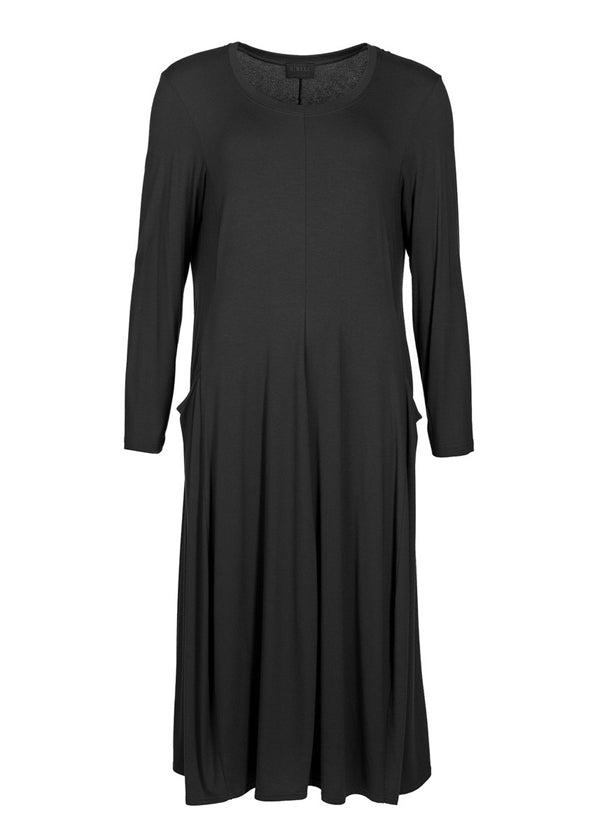 Q'Neel dress with pockets black